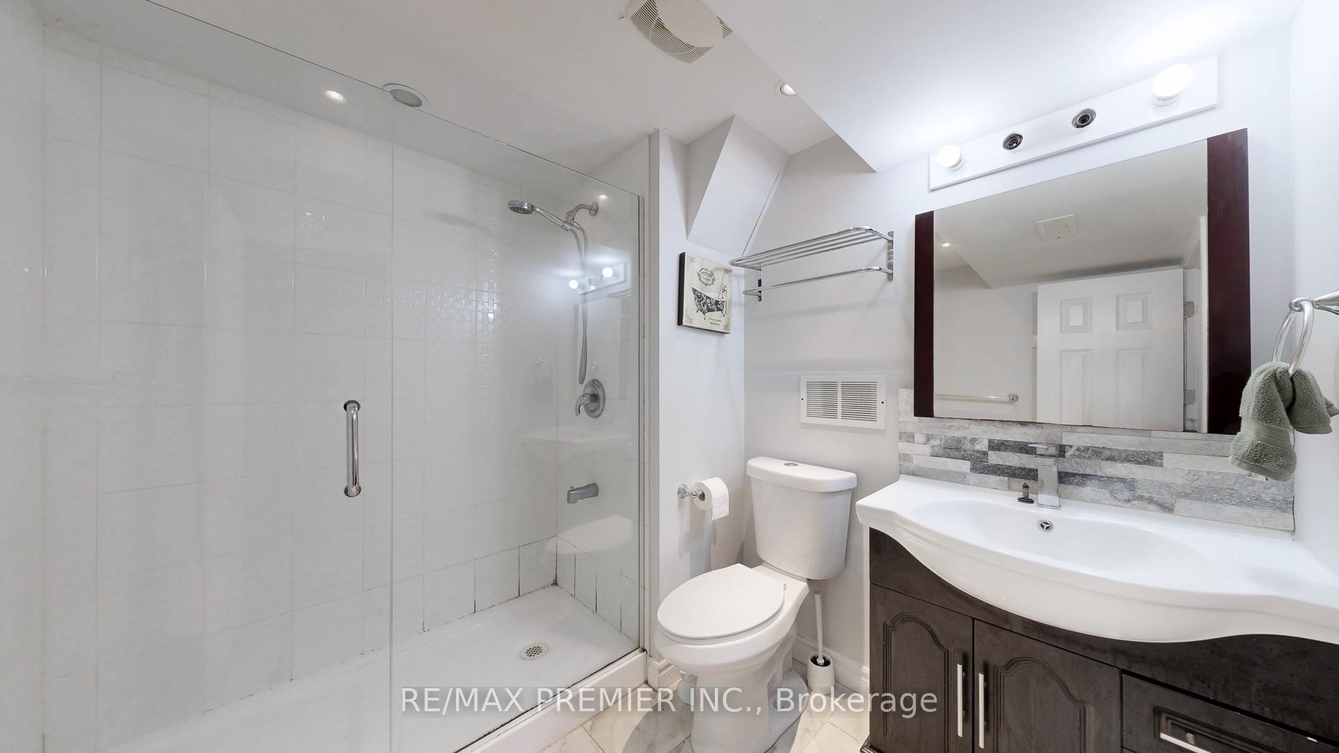 Photo 31 of 40 Stafford Crescent, Whitby, Blue Grass Meadows — HOMEH