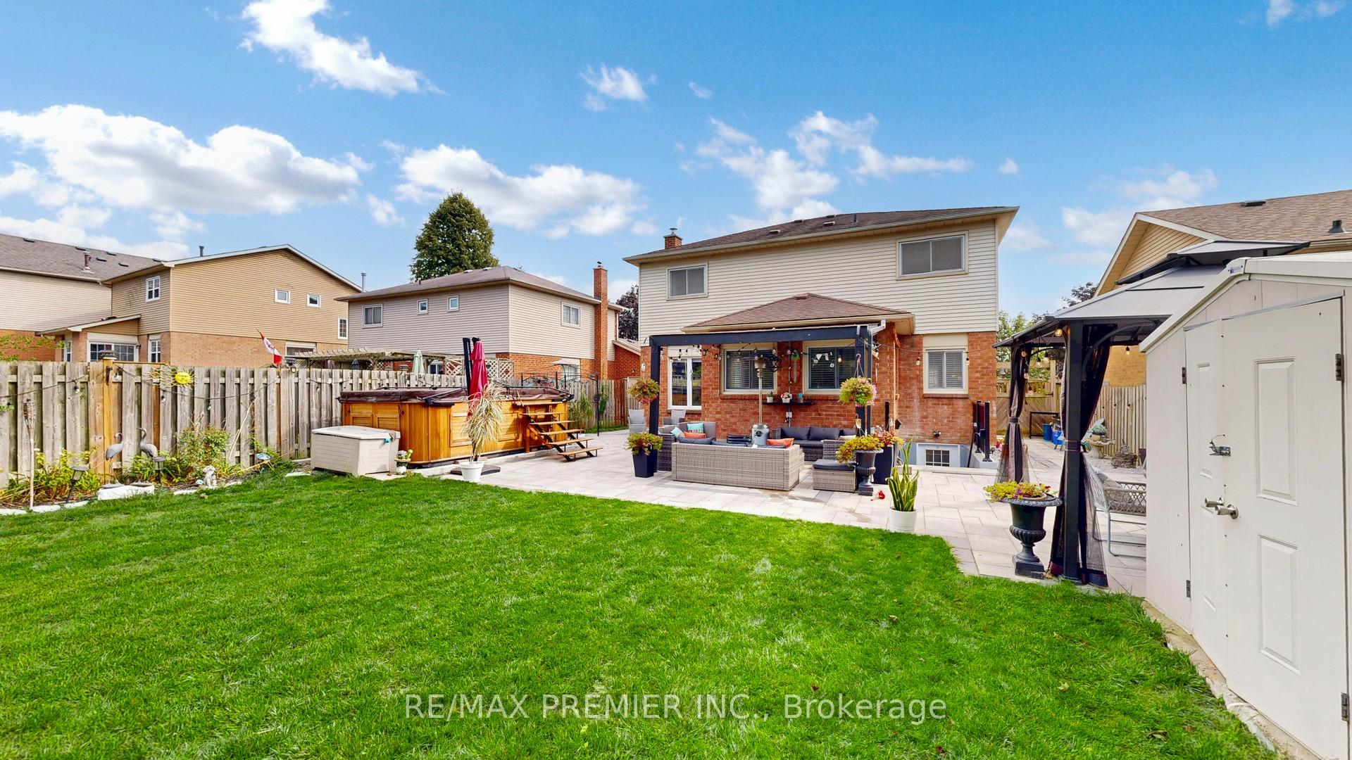 Photo 33 of 40 Stafford Crescent, Whitby, Blue Grass Meadows — HOMEH