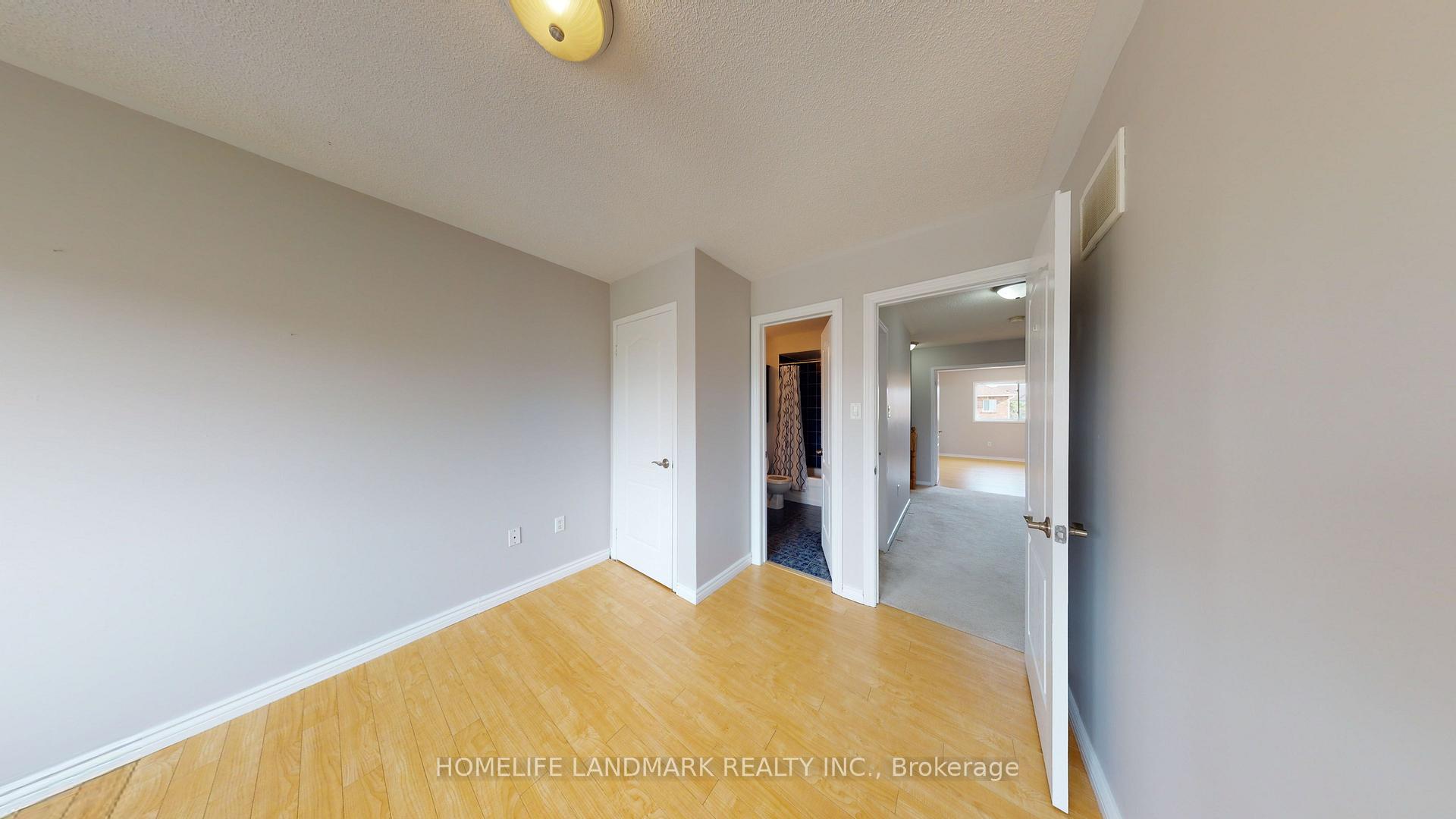 Photo 8 of 80 Presley Crescent, Whitby, Williamsburg — HOMEH
