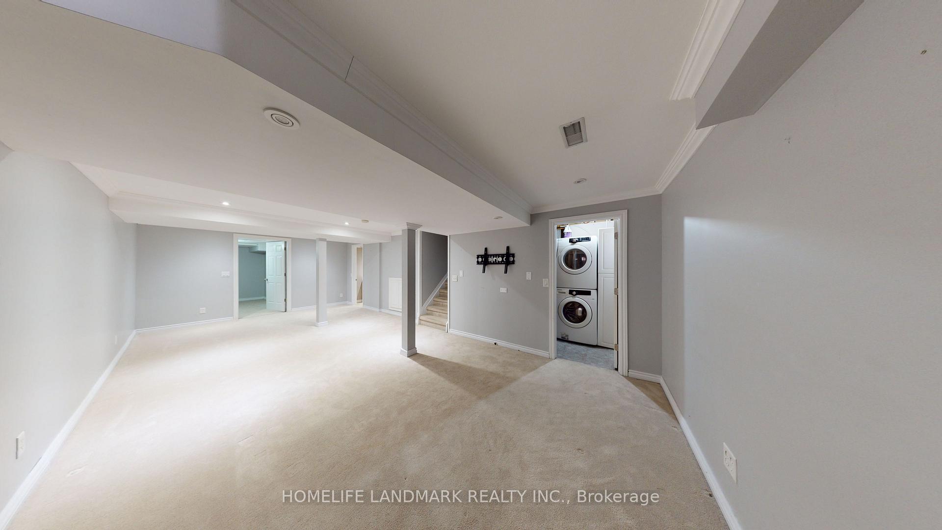 Photo 13 of 80 Presley Crescent, Whitby, Williamsburg — HOMEH