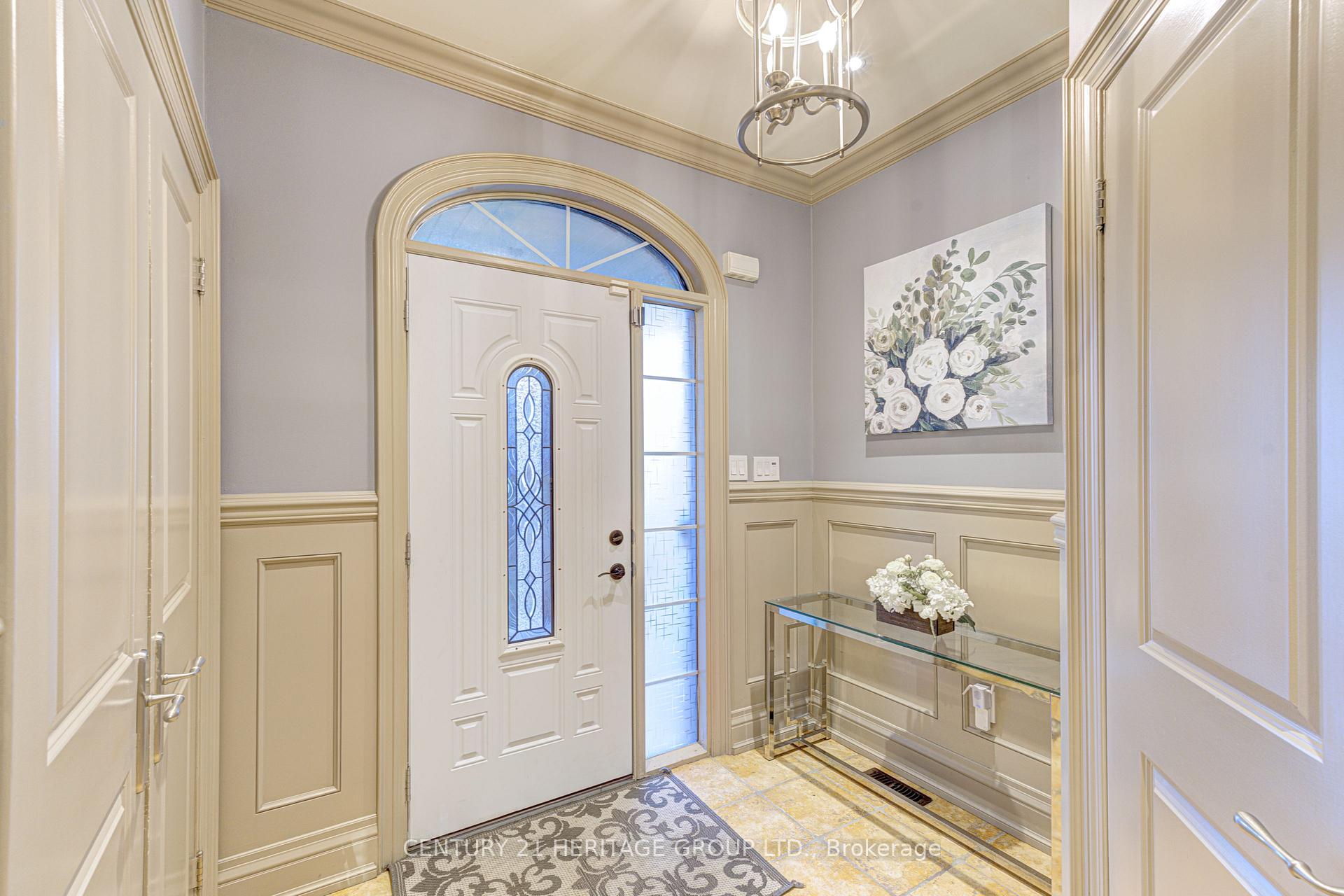 Photo 3 of 530 Vellore Woods Boulevard, Vaughan, Vellore Village — HOMEH