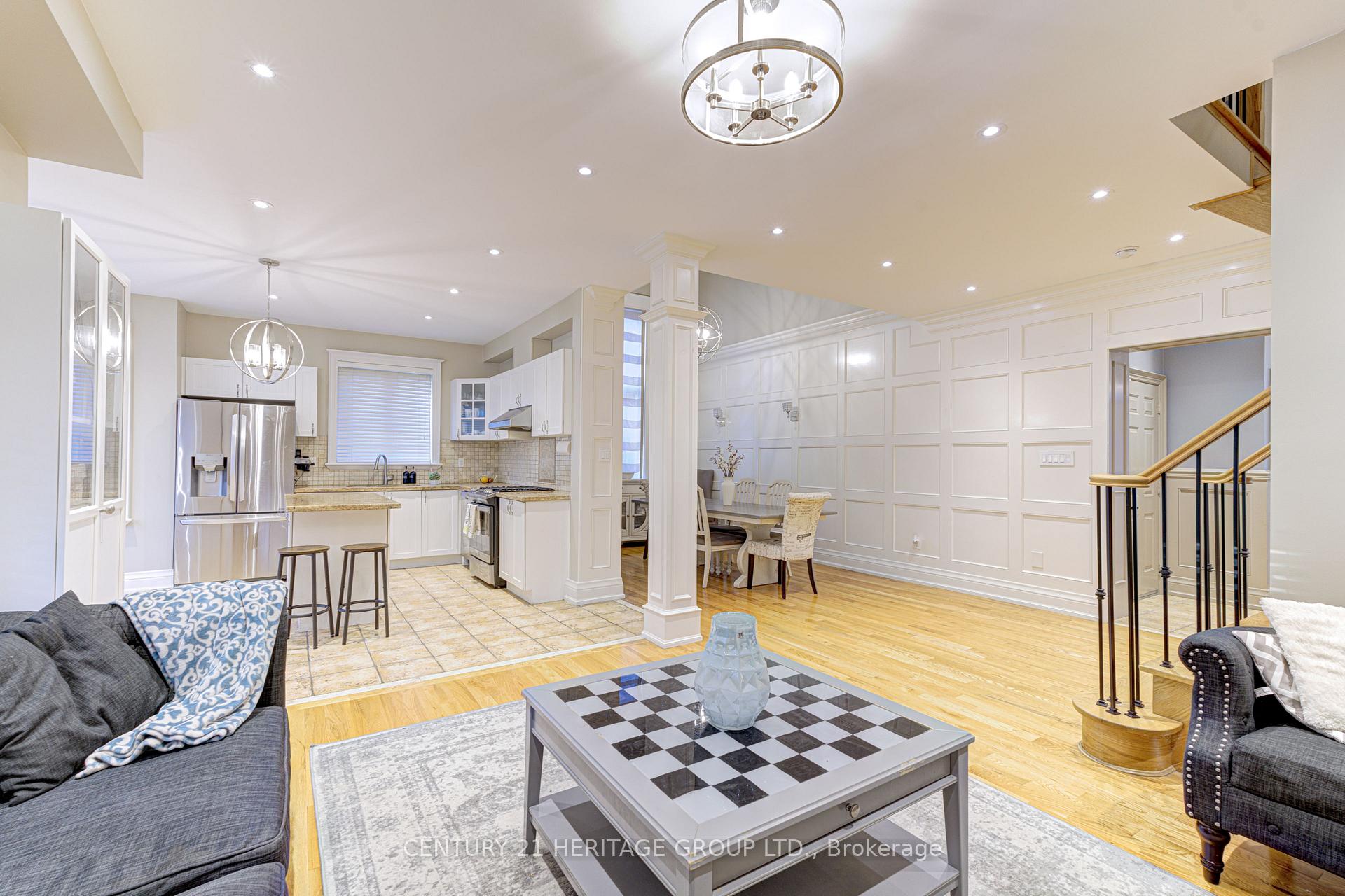 Photo 6 of 530 Vellore Woods Boulevard, Vaughan, Vellore Village — HOMEH
