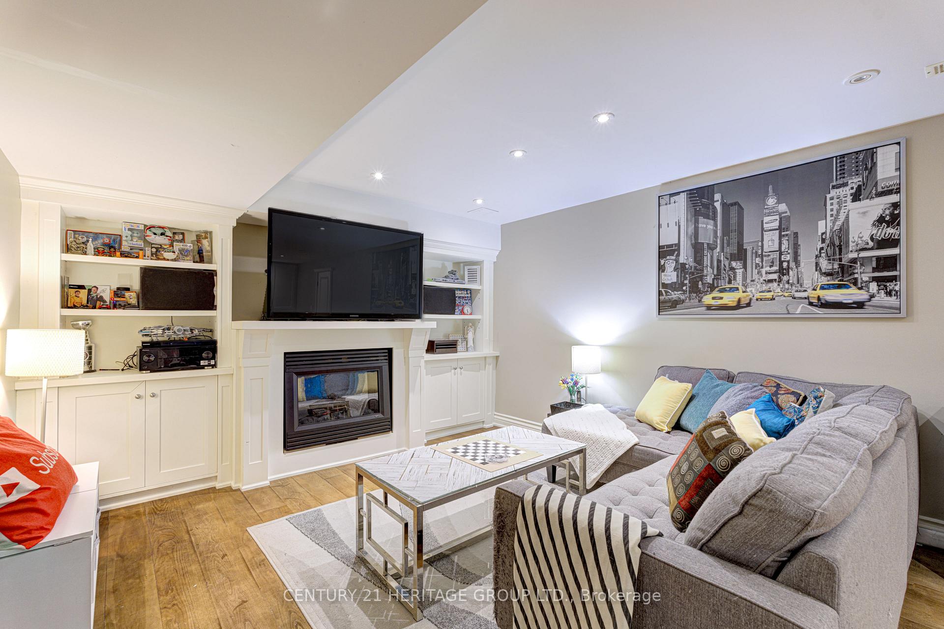 Photo 16 of 530 Vellore Woods Boulevard, Vaughan, Vellore Village — HOMEH