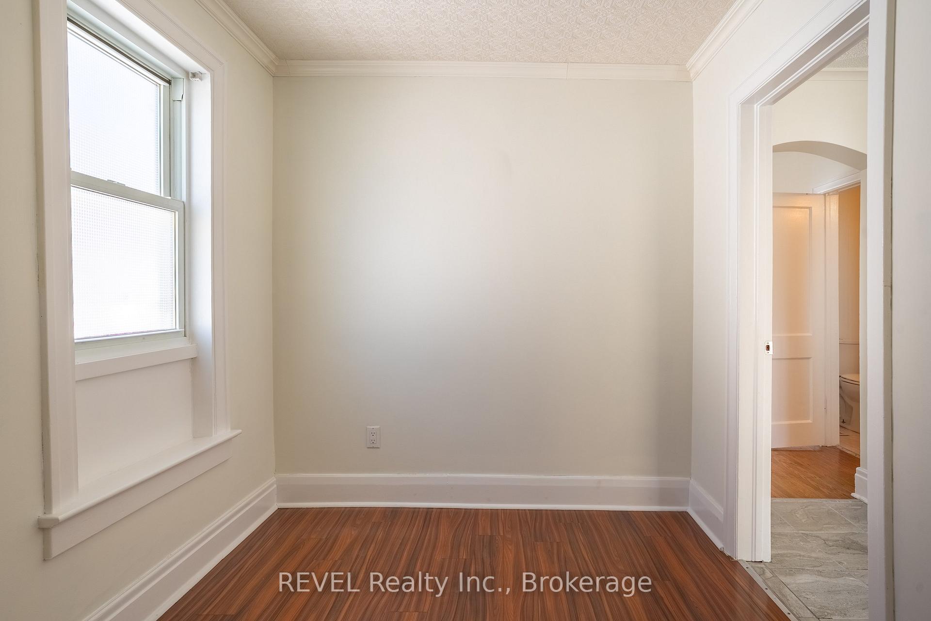 Photo 11 of 53 Randolph Street, Welland, Welland Downtown — HOMEH
