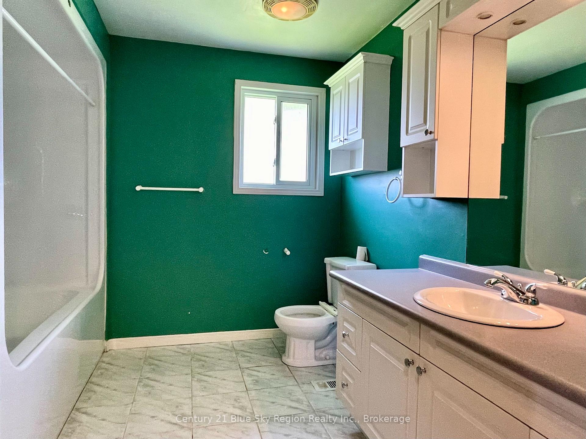 Photo 13 of 233 Salter Street, West Nipissing, Sturgeon Falls — HOMEH