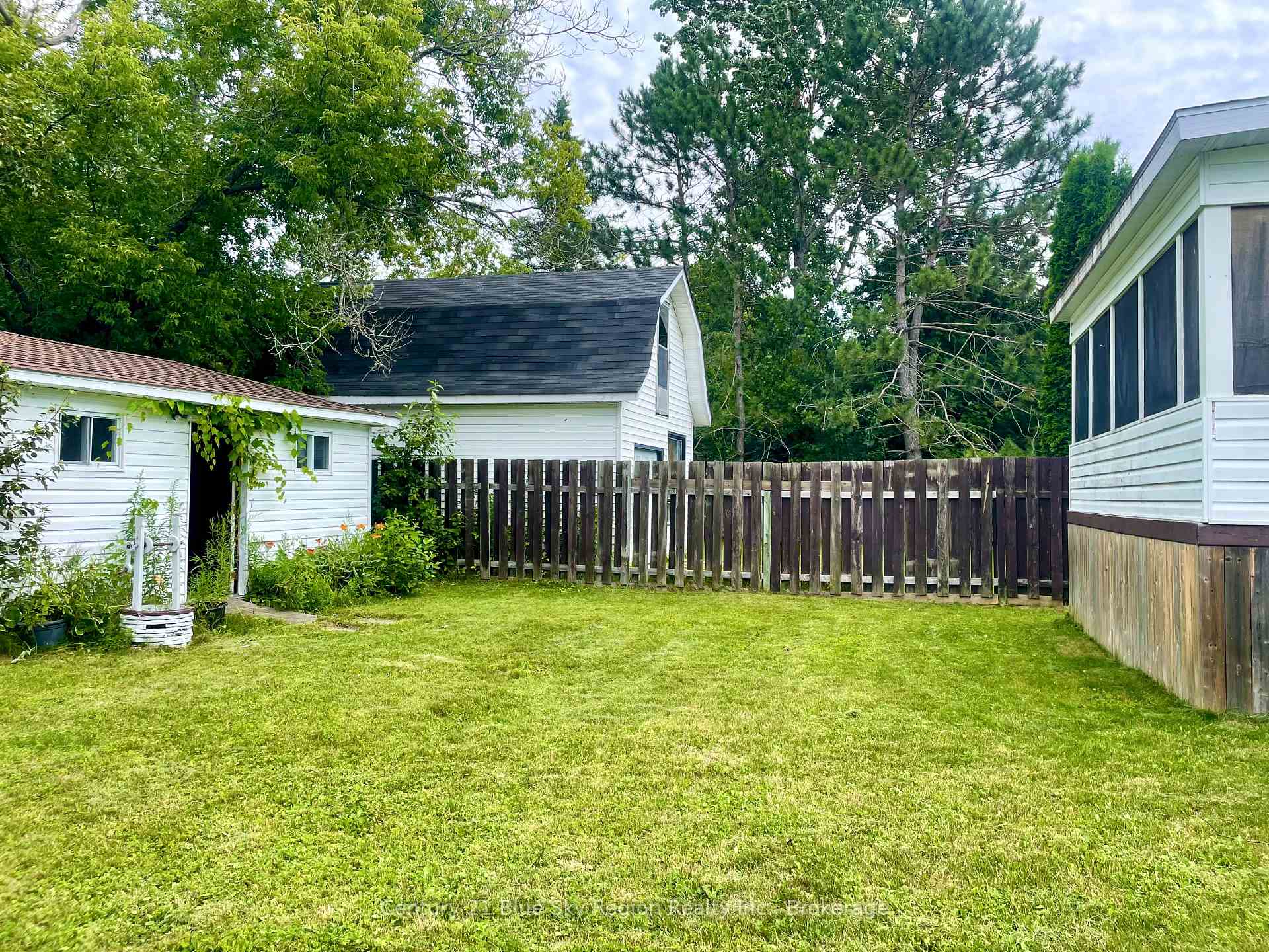 Photo 32 of 233 Salter Street, West Nipissing, Sturgeon Falls — HOMEH