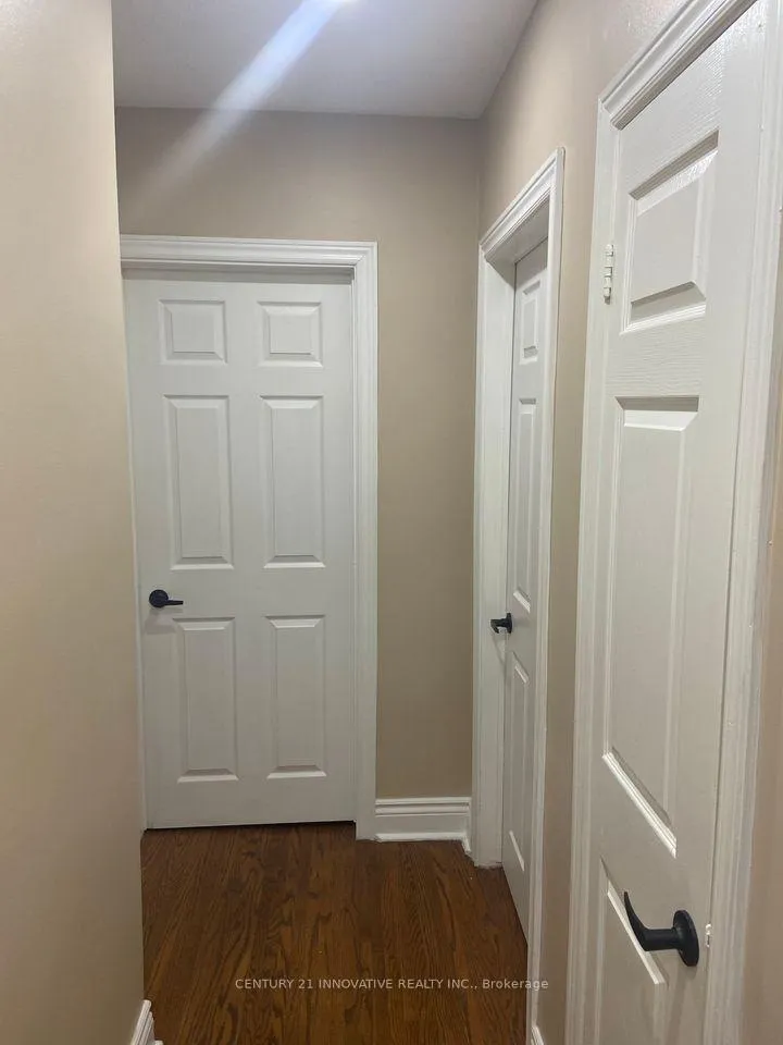 Photo 16 of 330 Rosedale Drive, Whitby, Downtown Whitby — HOMEH