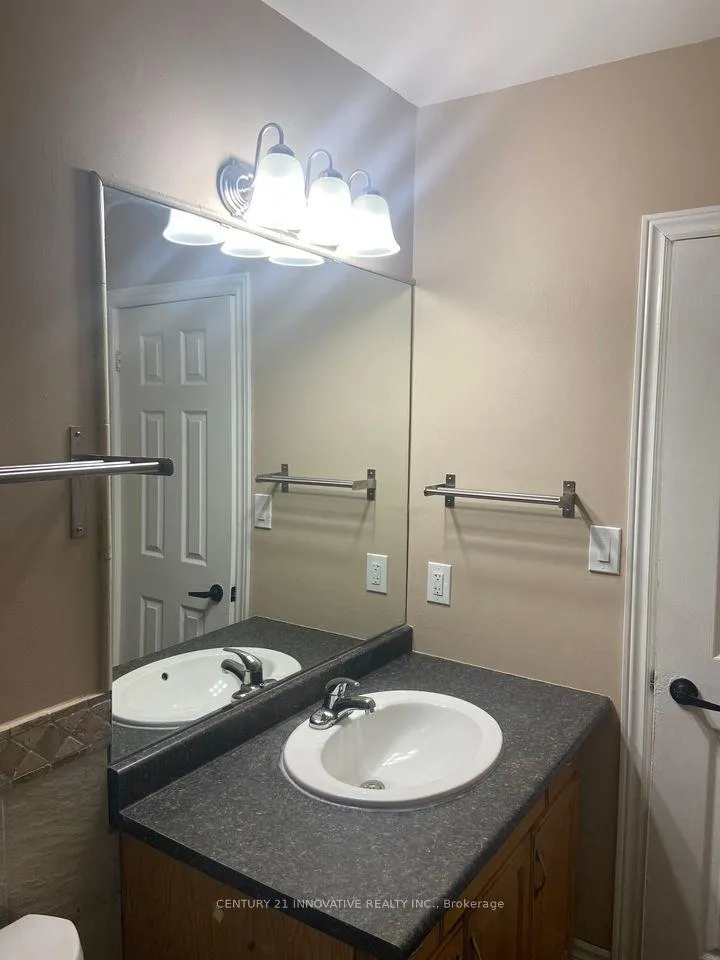 Photo 20 of 330 Rosedale Drive, Whitby, Downtown Whitby — HOMEH