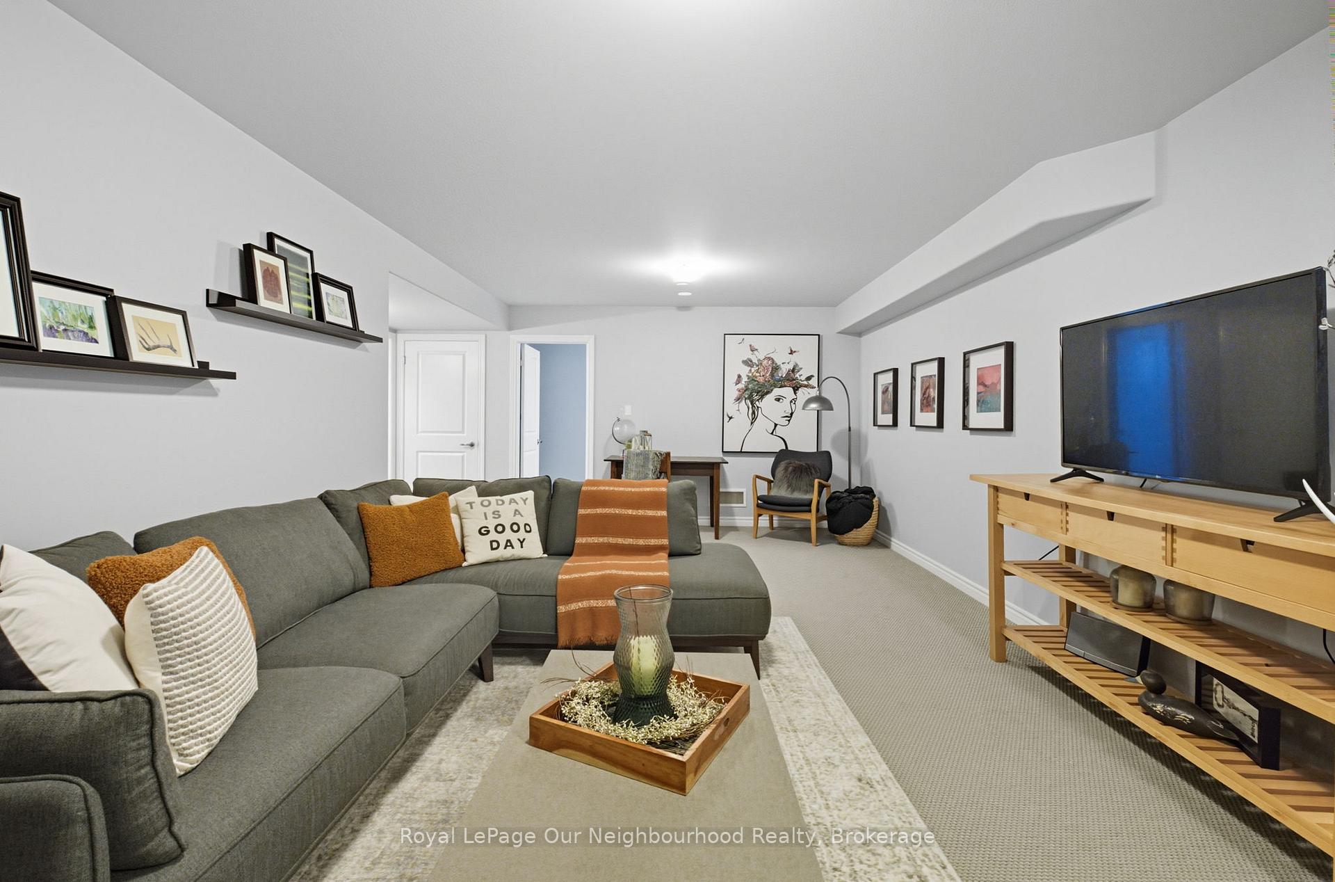 Photo 32 of 6 Mavis Way, Belleville, Belleville Ward — HOMEH