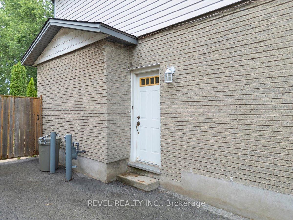 Photo 13 of 34 Silvan Drive, Welland, N. Welland — HOMEH