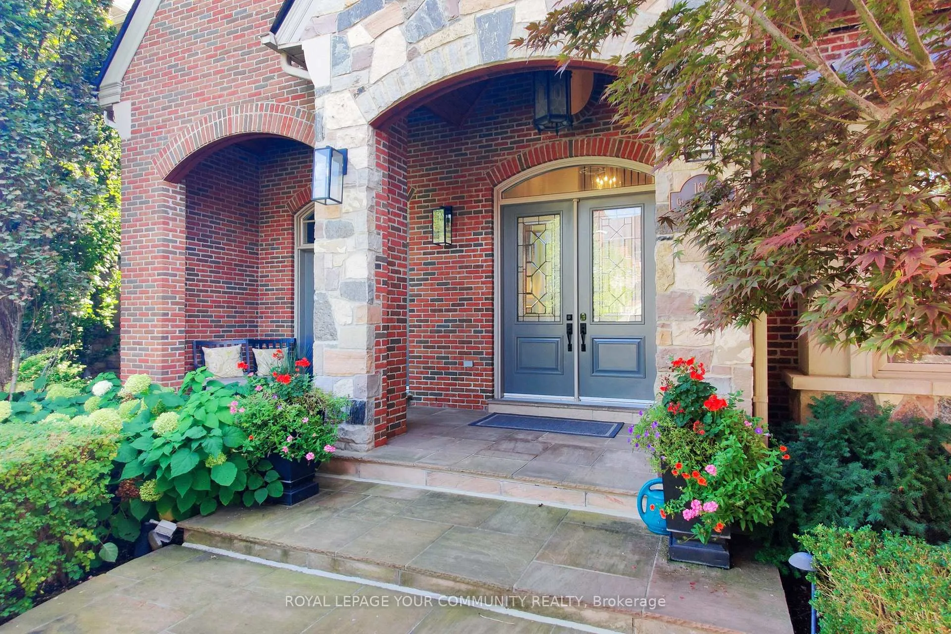 Photo 4 of 166 Grandvista Crescent, Vaughan, Vellore Village — HOMEH