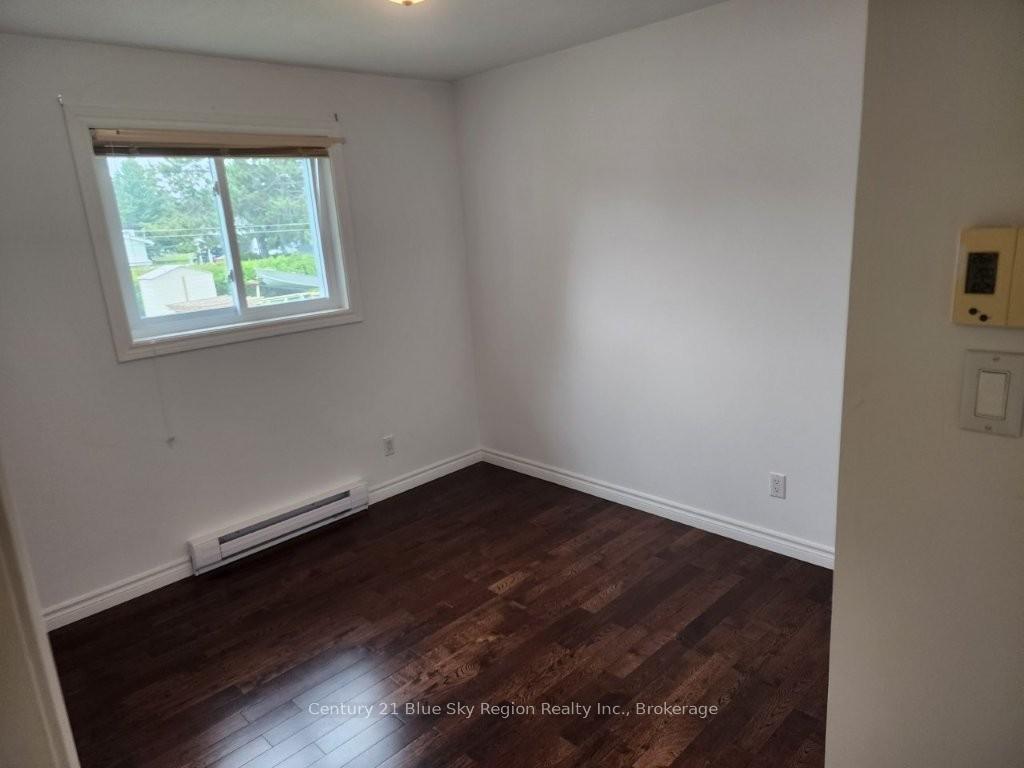 Photo 7 of 385 Ouellette Crescent S, West Nipissing, Sturgeon Falls — HOMEH