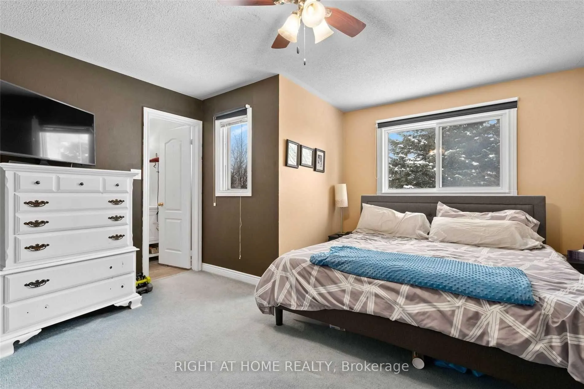 Photo 12 of 91 Brucker Road, Barrie, Holly — HOMEH