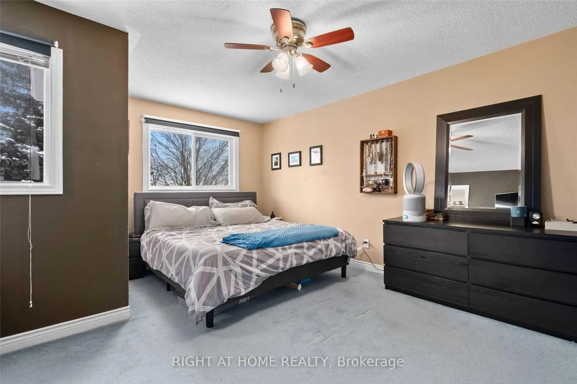 Photo 13 of 91 Brucker Road, Barrie, Holly — HOMEH