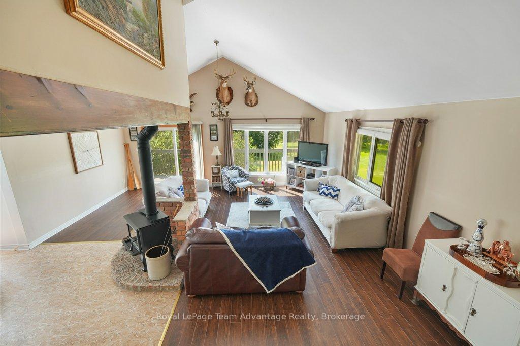 Photo 12 of 11A Bears Paw, Whitestone, Hagerman — HOMEH