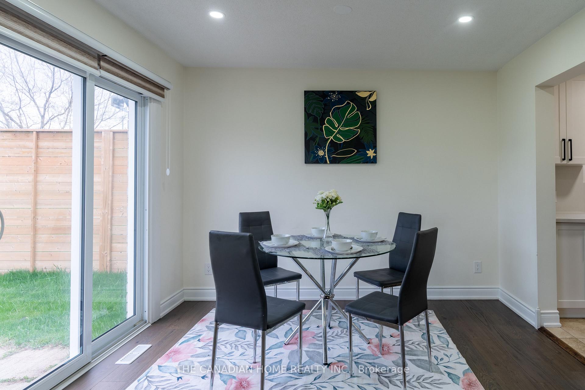 Photo 10 of 511B BARWICK Crescent E, Waterloo — HOMEH