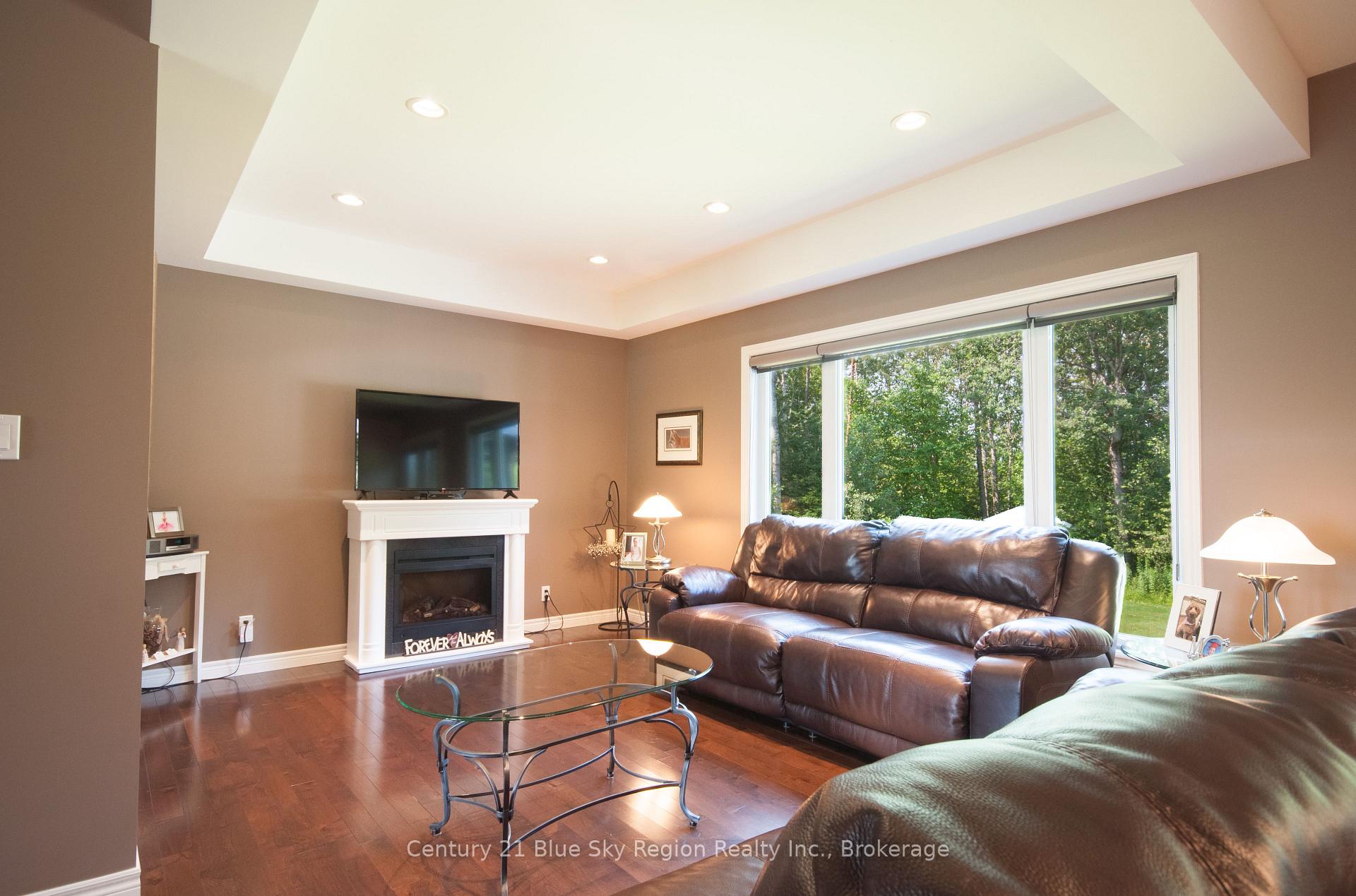 Photo 13 of 805 Evansville Drive, West Nipissing, Sturgeon Falls — HOMEH