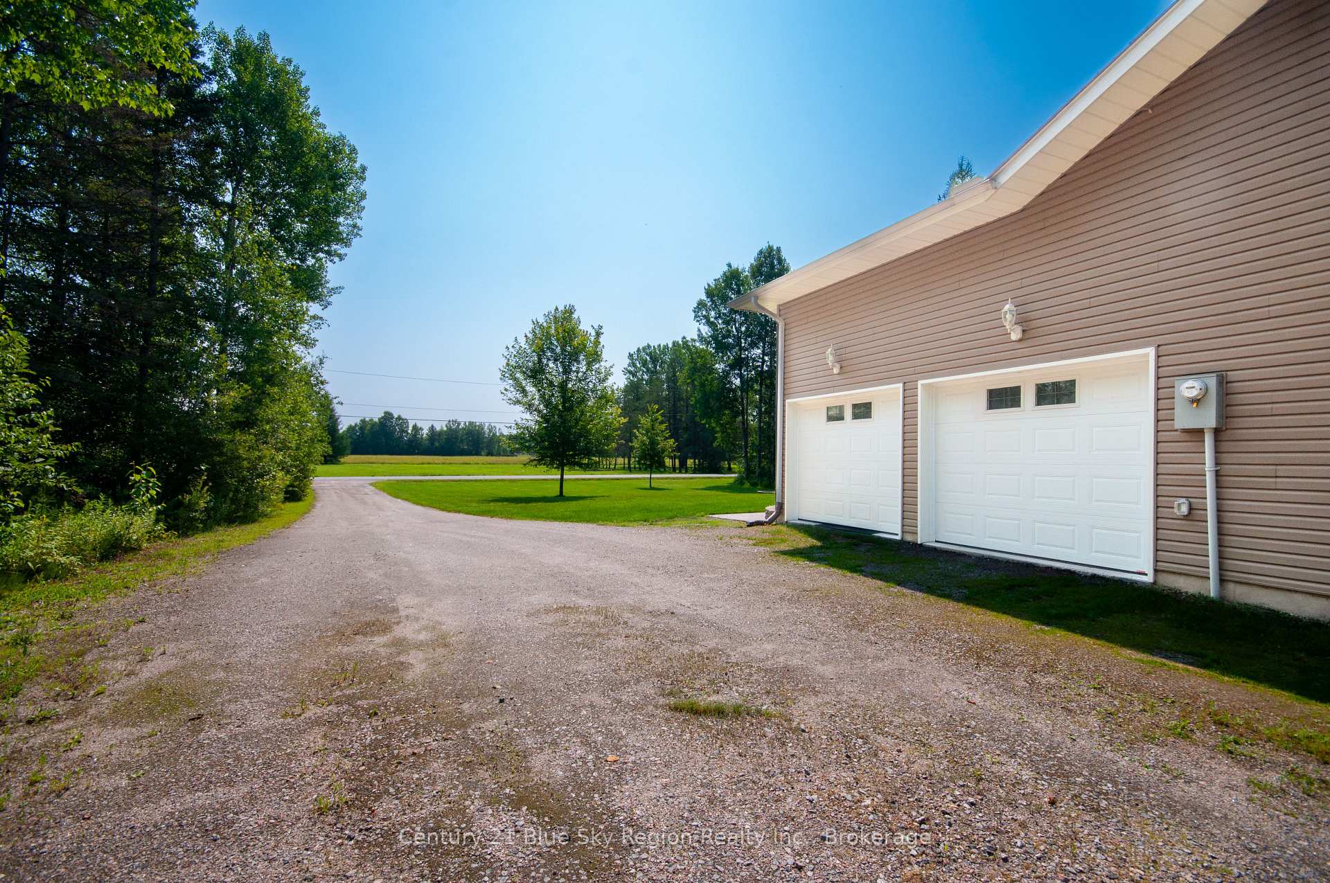 Photo 36 of 805 Evansville Drive, West Nipissing, Sturgeon Falls — HOMEH