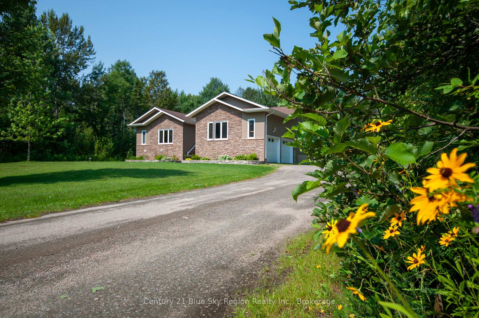 Photo 43 of 805 Evansville Drive, West Nipissing, Sturgeon Falls — HOMEH