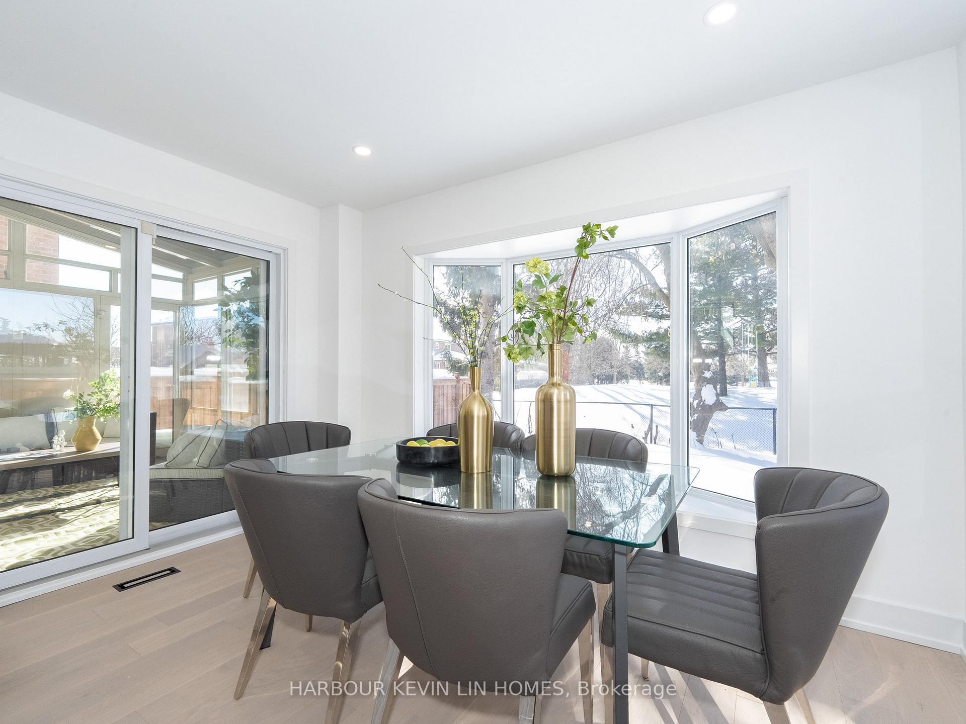 Photo 22 of 617 Chancellor Drive, Vaughan, East Woodbridge — HOMEH