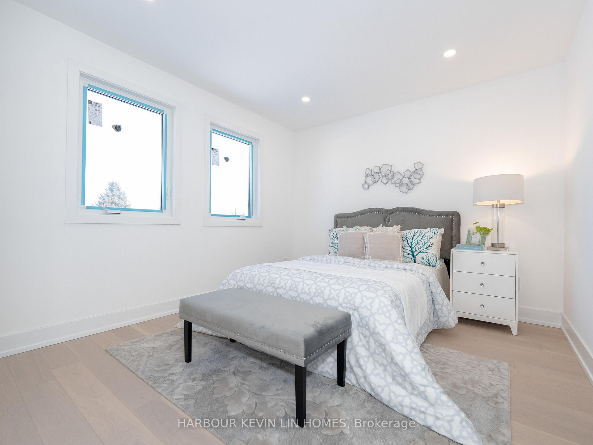 Photo 33 of 617 Chancellor Drive, Vaughan, East Woodbridge — HOMEH