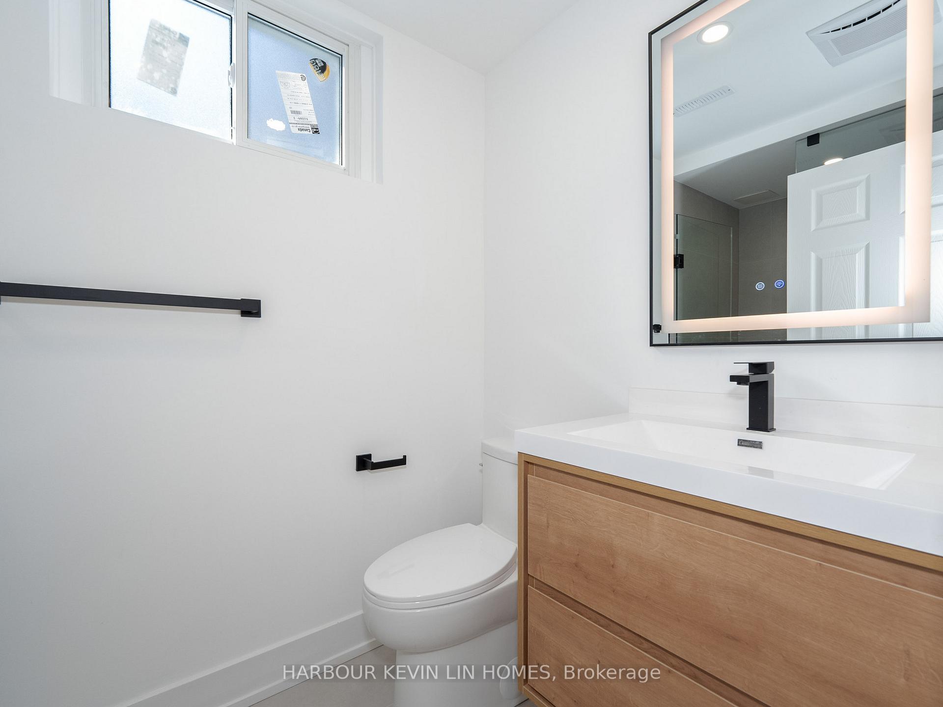 Photo 40 of 617 Chancellor Drive, Vaughan, East Woodbridge — HOMEH