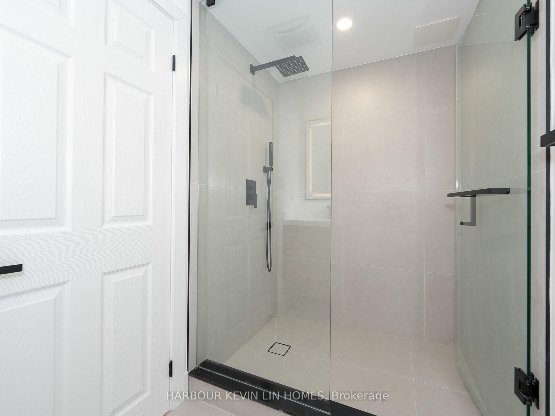 Photo 41 of 617 Chancellor Drive, Vaughan, East Woodbridge — HOMEH