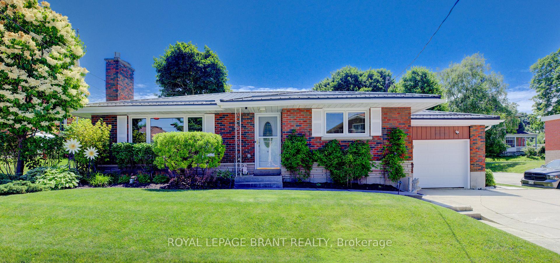 Photo 1 of 49 3rd Street S, Arran-Elderslie — HOMEH