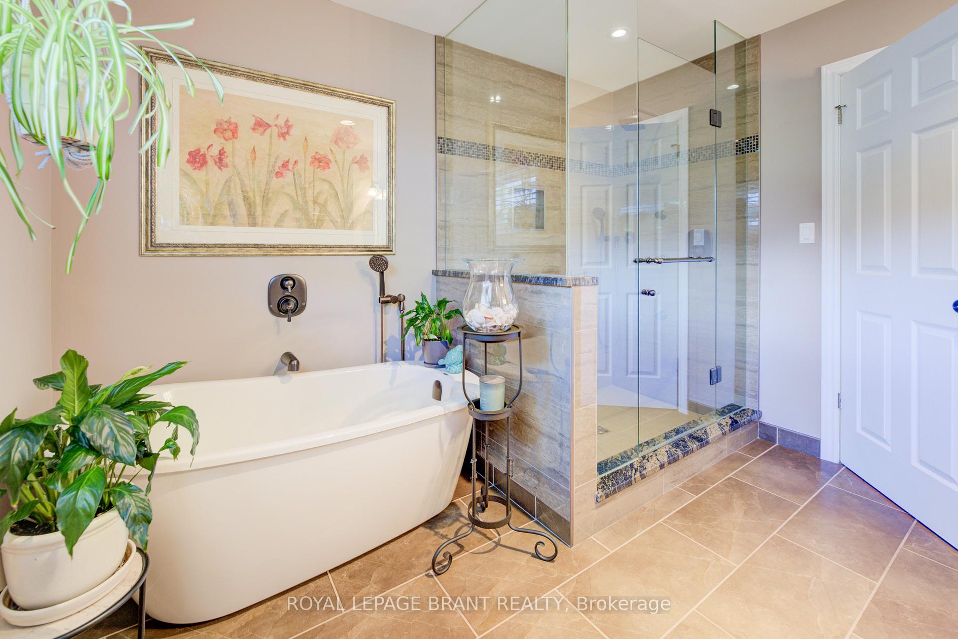 Photo 16 of 49 3rd Street S, Arran-Elderslie — HOMEH