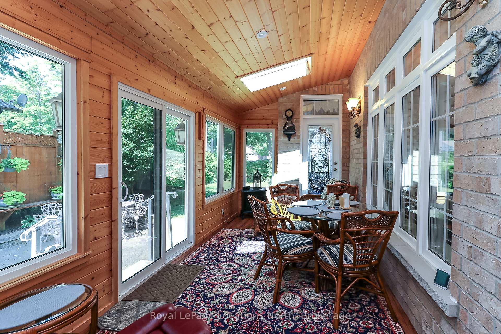 Photo 29 of 15 Downer Crescent, Wasaga Beach — HOMEH