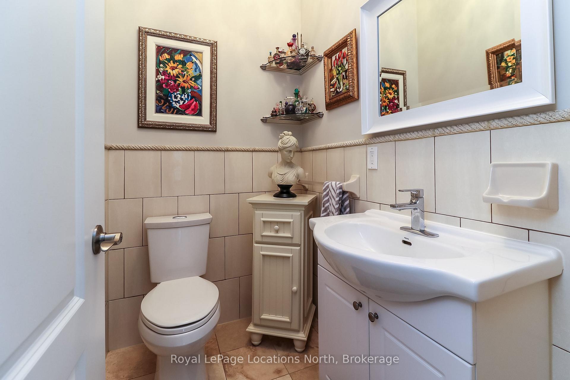 Photo 39 of 15 Downer Crescent, Wasaga Beach — HOMEH