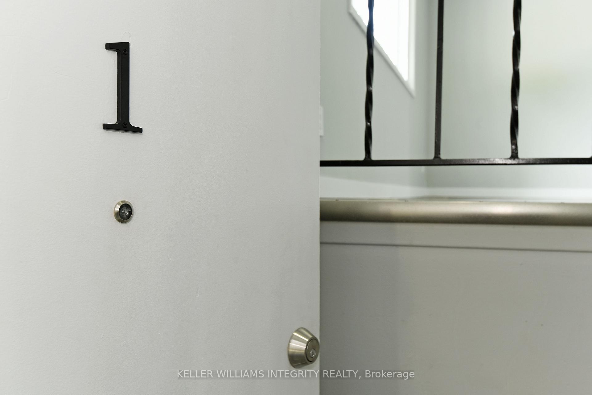Photo 2 of 384 Tremblay Road, Ottawa, Eastway Gardens/Industrial Park — HOMEH