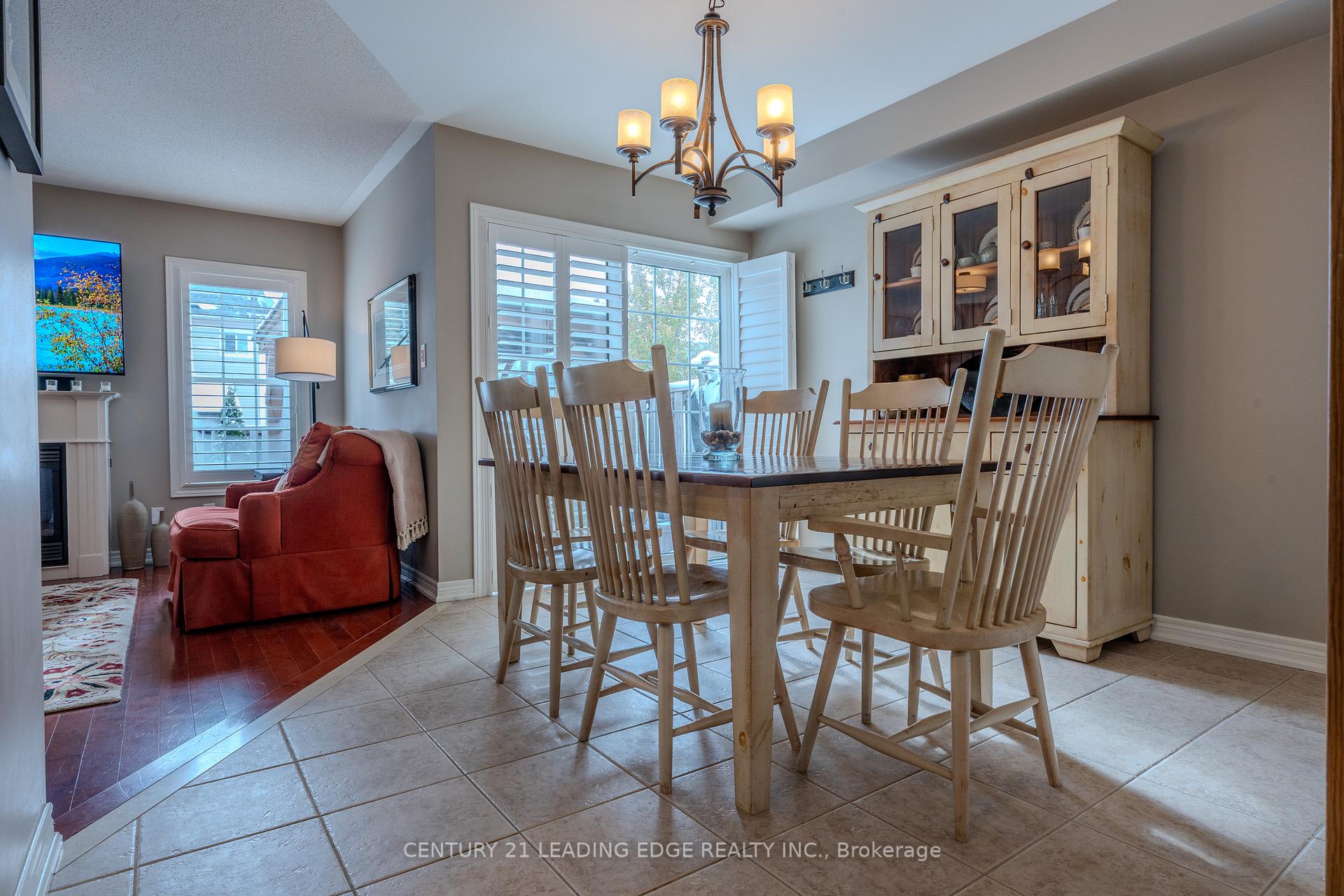 Photo 12 of 23 Northgrove Crescent, Whitby, Brooklin — HOMEH