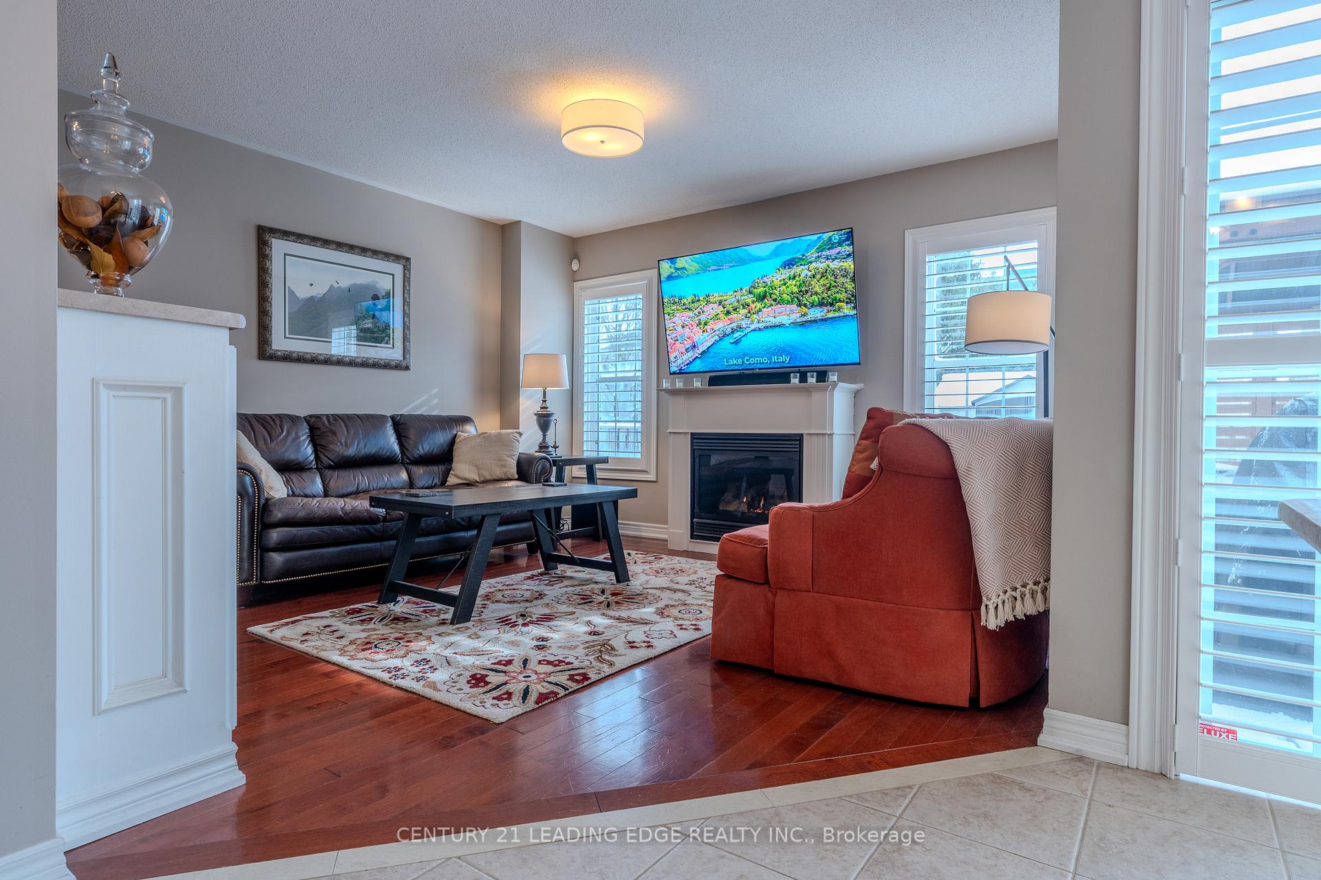 Photo 13 of 23 Northgrove Crescent, Whitby, Brooklin — HOMEH