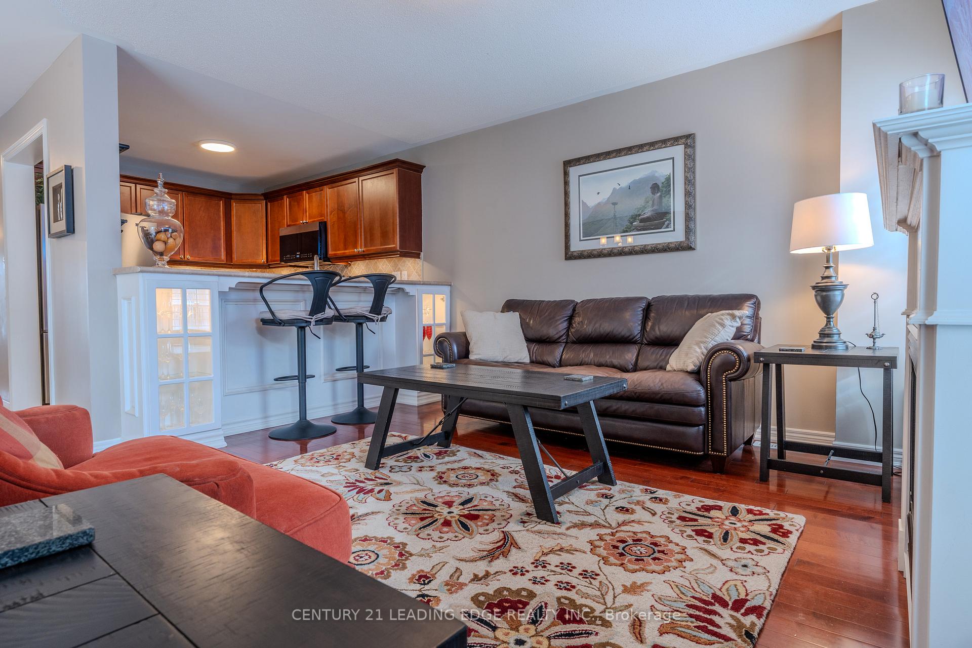 Photo 15 of 23 Northgrove Crescent, Whitby, Brooklin — HOMEH