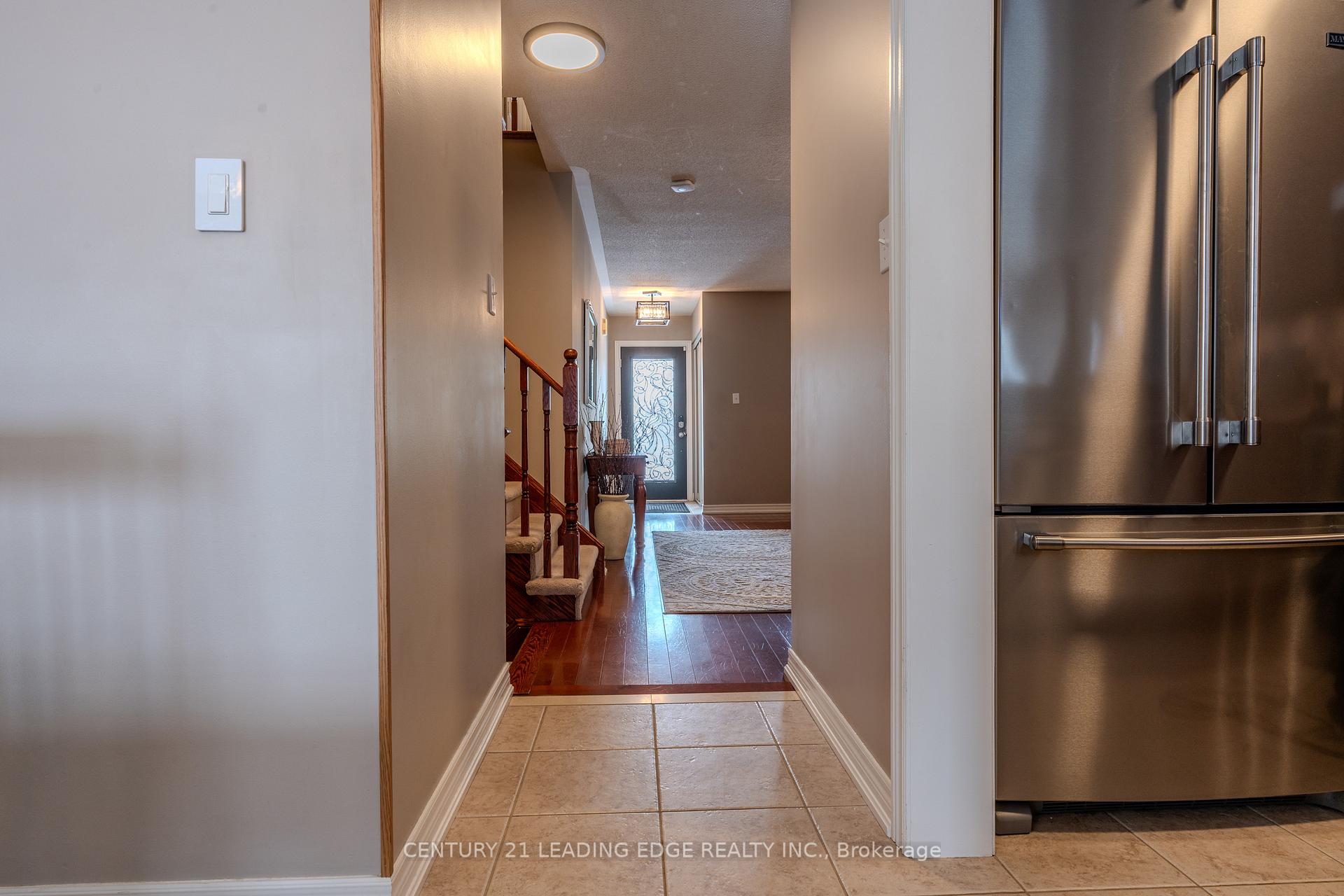 Photo 18 of 23 Northgrove Crescent, Whitby, Brooklin — HOMEH