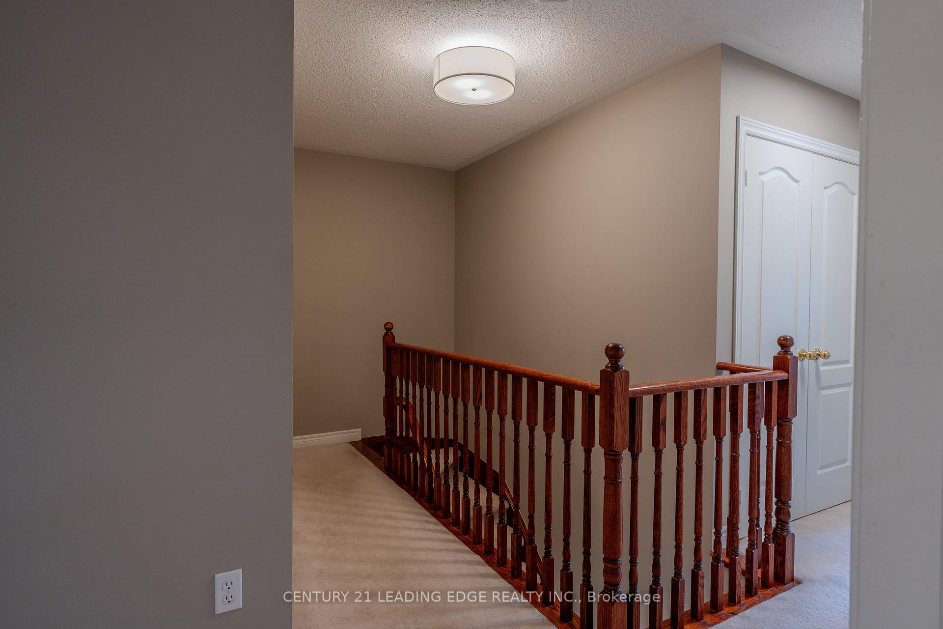 Photo 23 of 23 Northgrove Crescent, Whitby, Brooklin — HOMEH