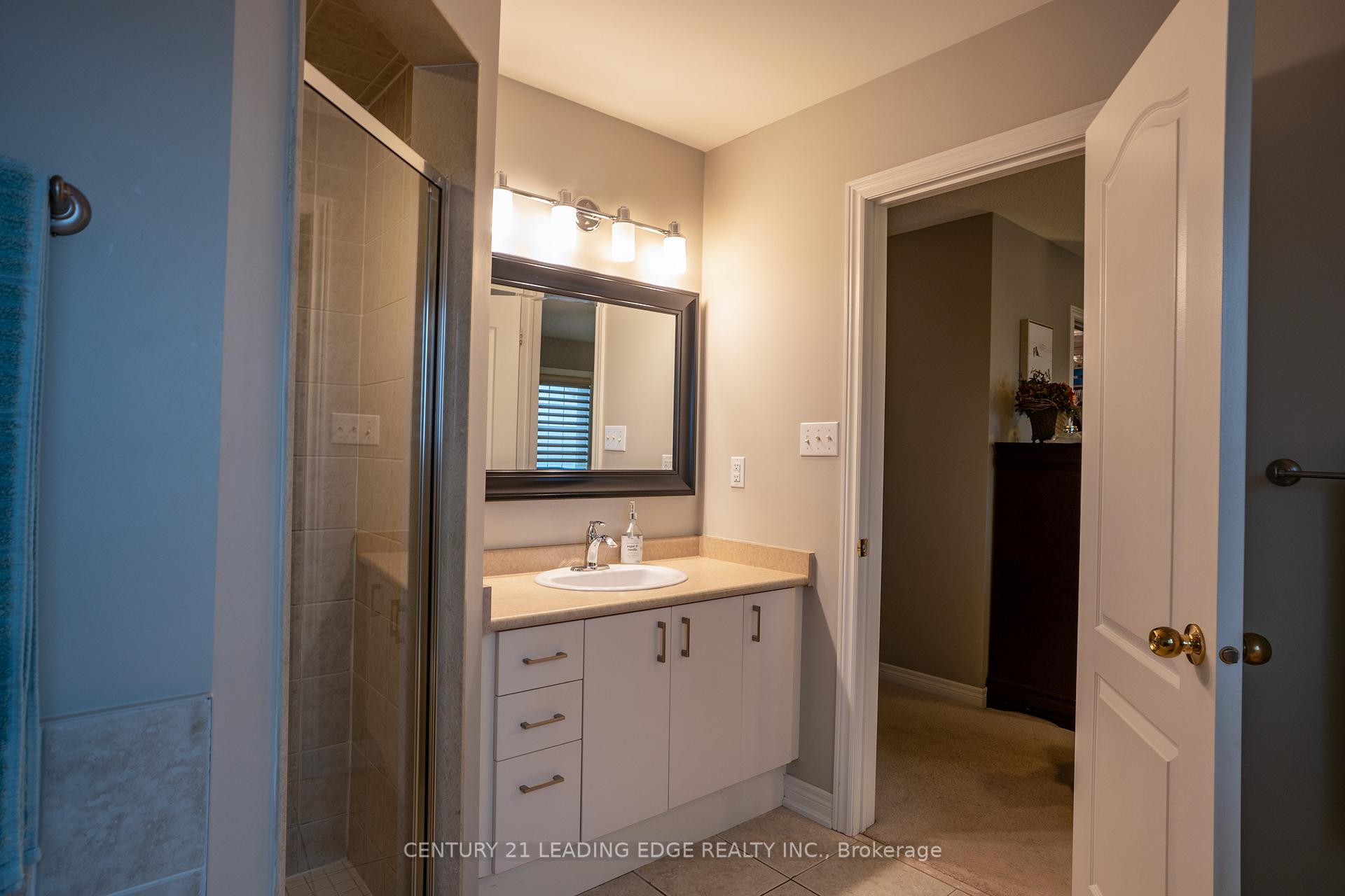 Photo 32 of 23 Northgrove Crescent, Whitby, Brooklin — HOMEH