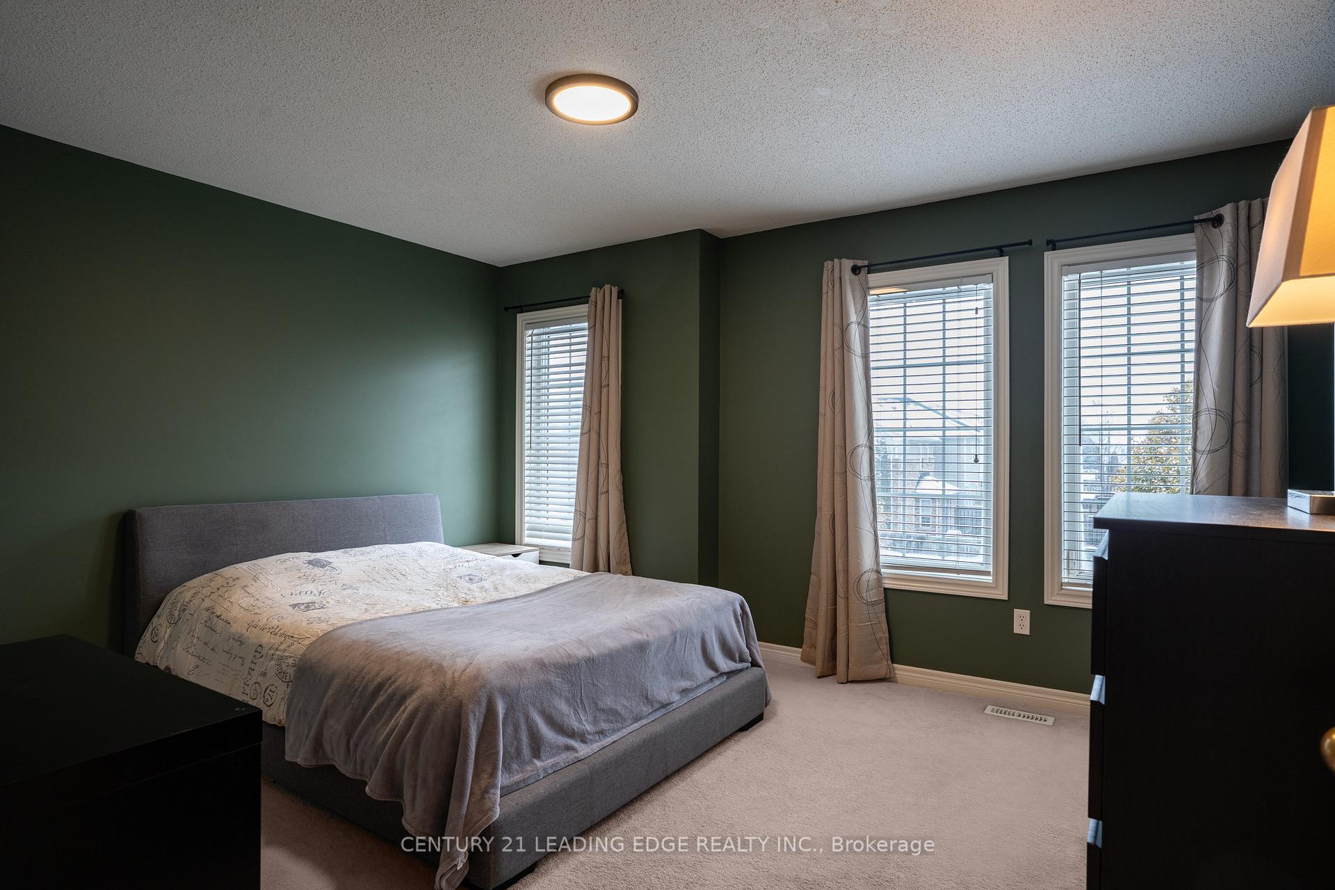 Photo 34 of 23 Northgrove Crescent, Whitby, Brooklin — HOMEH