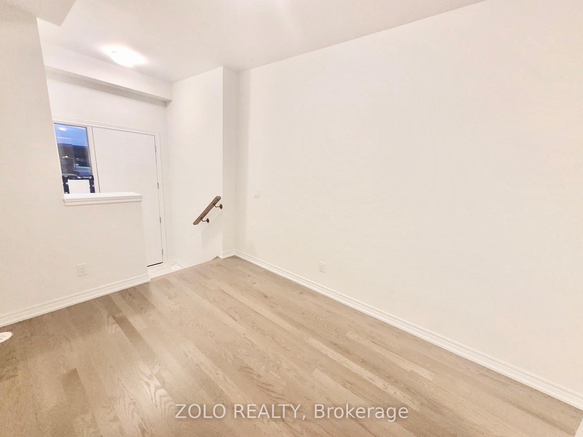 Photo 6 of 7 Sorbara Way, Whitby, Brooklin — HOMEH