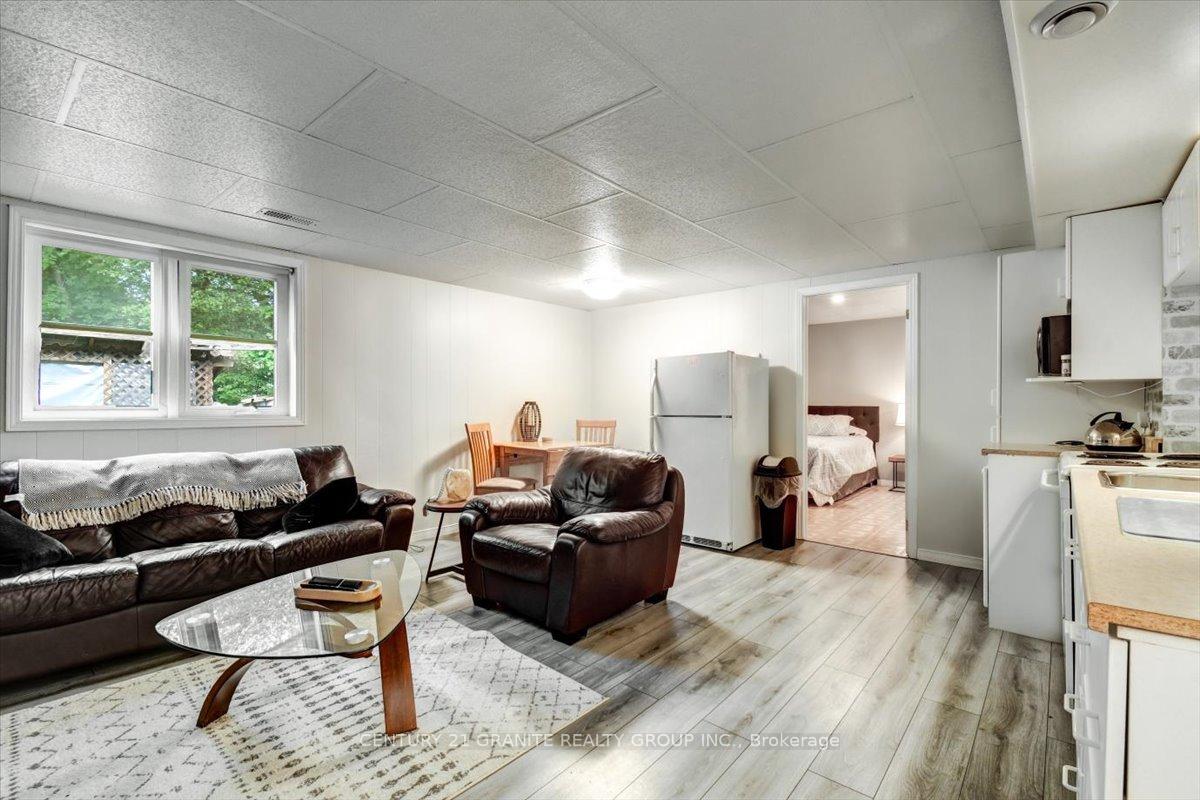 Photo 33 of 39 Golfview Drive, Bancroft, Bancroft Ward — HOMEH