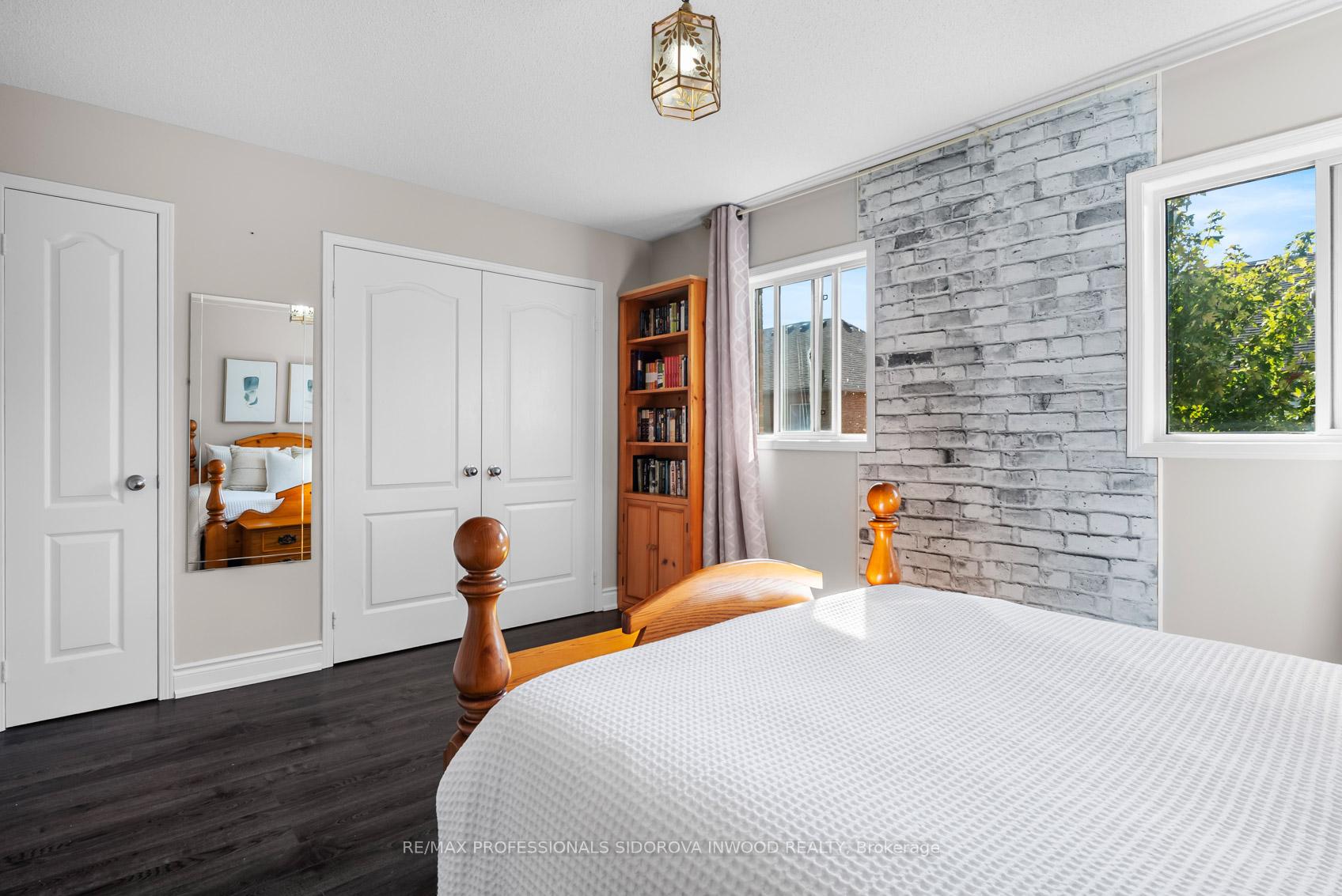 Photo 17 of 106 Lucena Crescent, Vaughan, Maple — HOMEH
