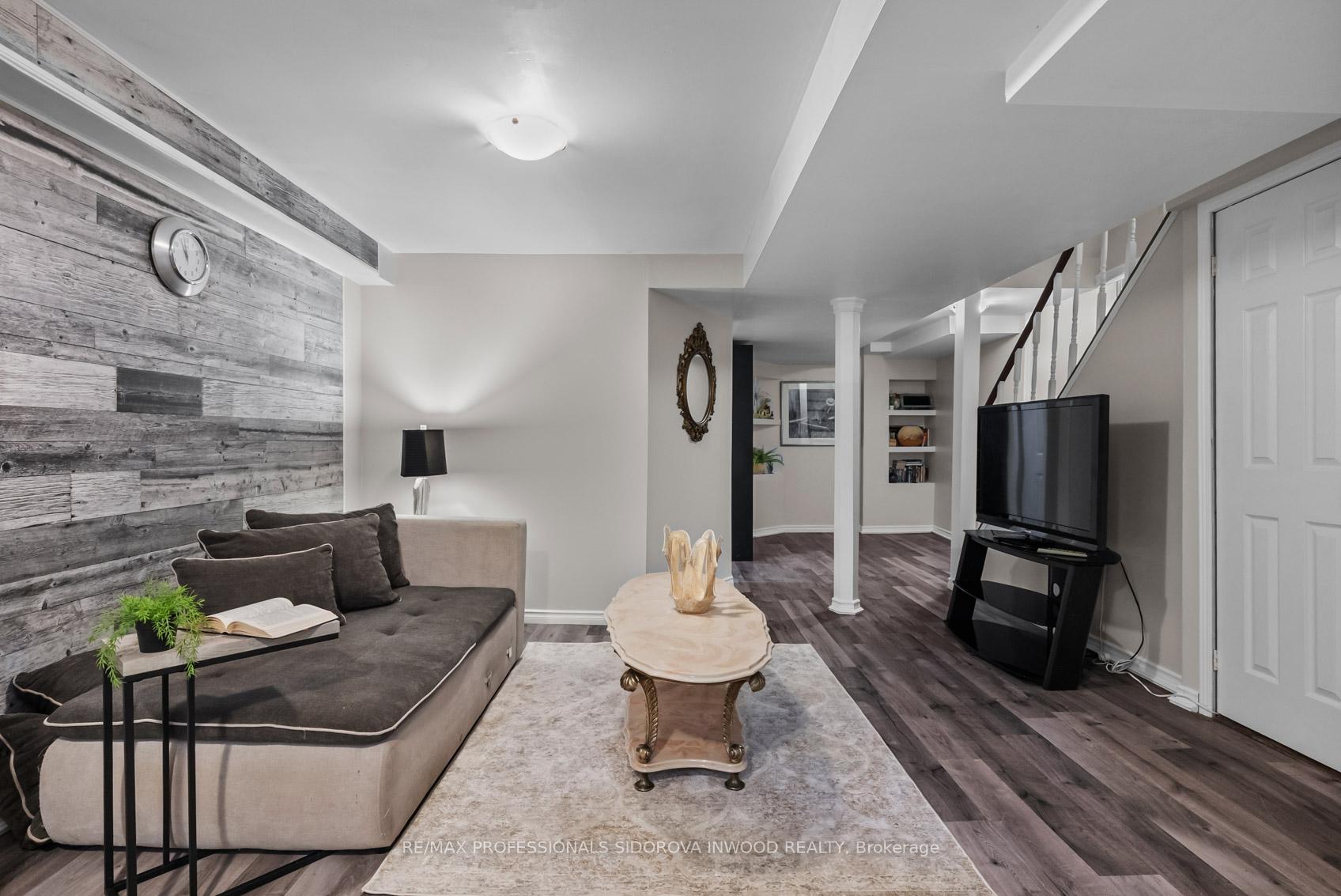 Photo 28 of 106 Lucena Crescent, Vaughan, Maple — HOMEH