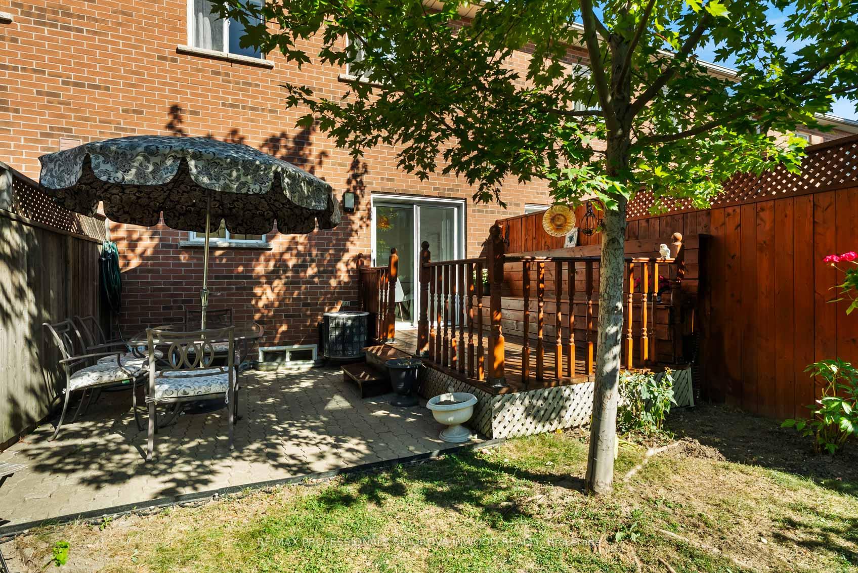 Photo 30 of 106 Lucena Crescent, Vaughan, Maple — HOMEH