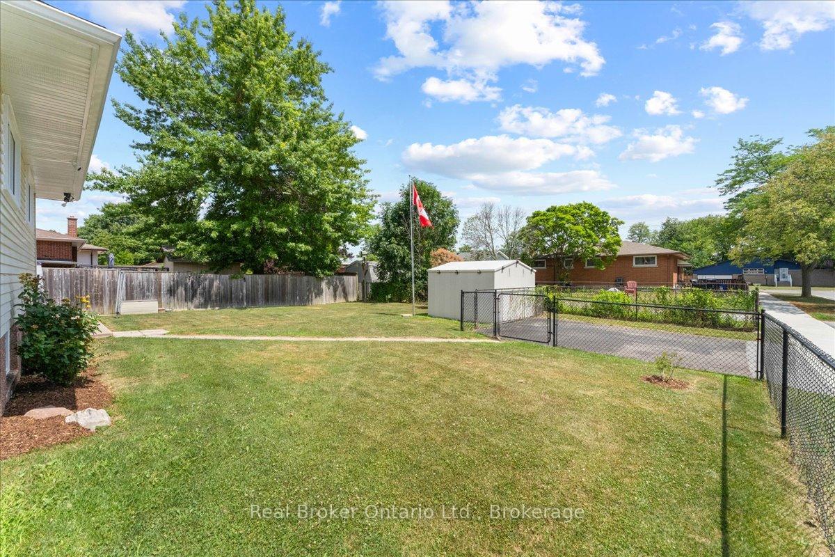 Photo 42 of 4 Steven Street, Welland, Prince Charles — HOMEH