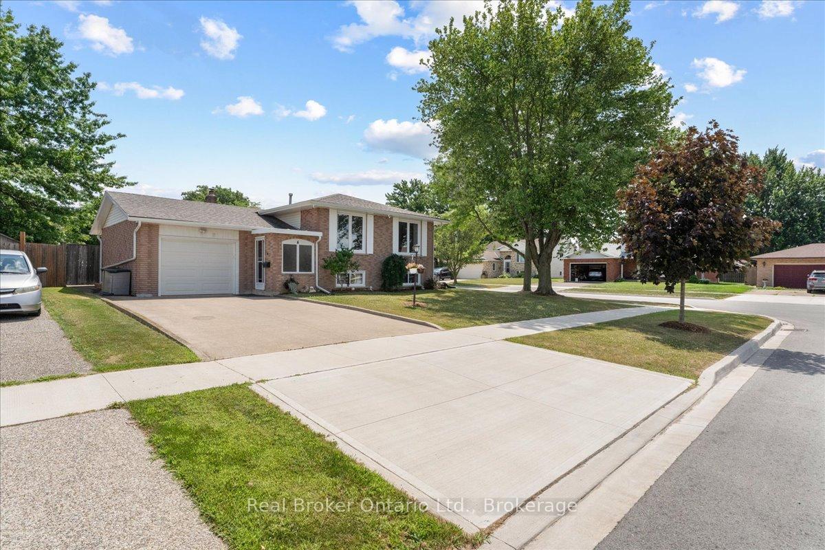 Photo 45 of 4 Steven Street, Welland, Prince Charles — HOMEH