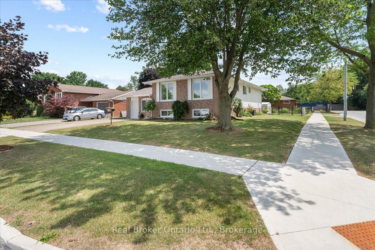 Photo 46 of 4 Steven Street, Welland, Prince Charles — HOMEH