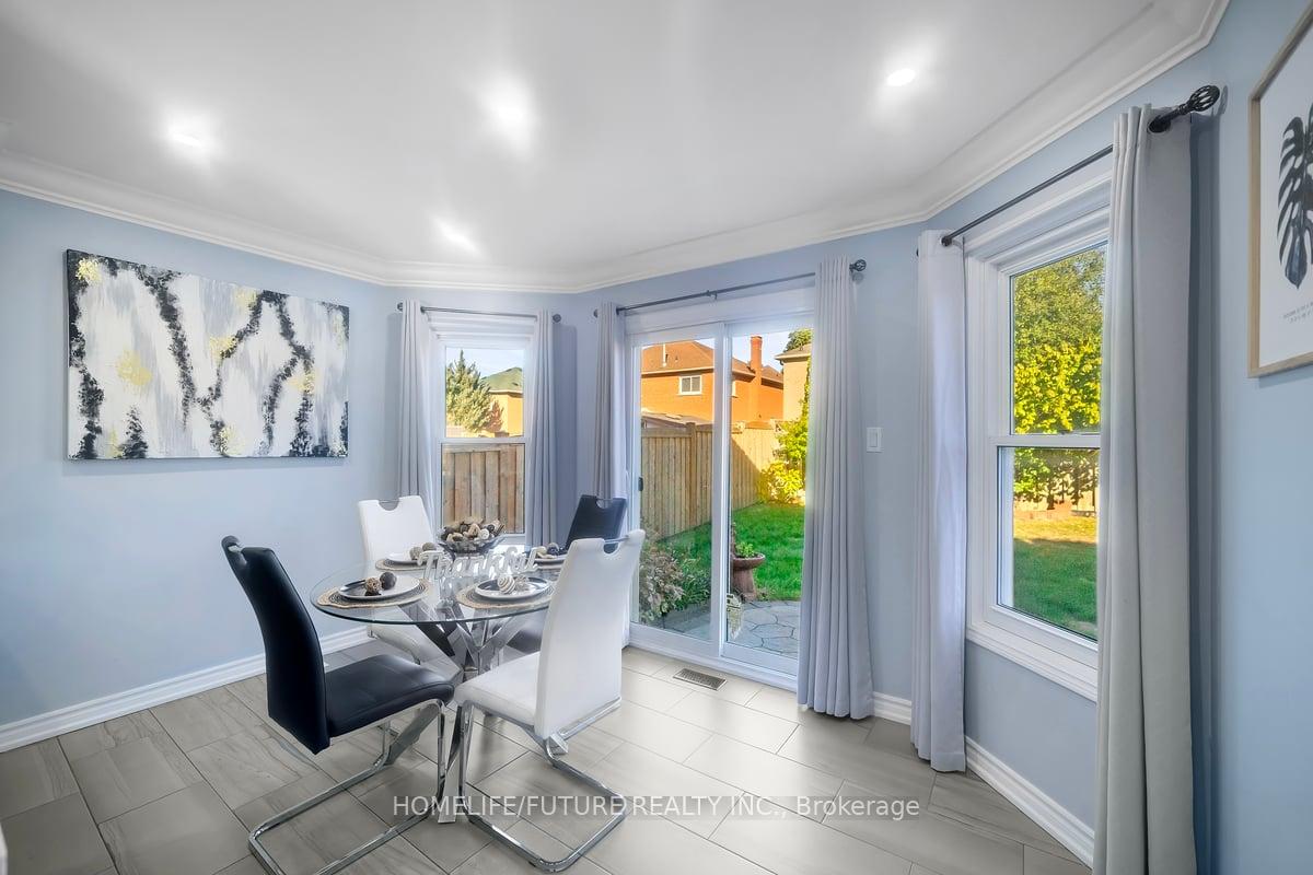 Photo 13 of 56 Ringwood Drive, Whitby, Rolling Acres — HOMEH
