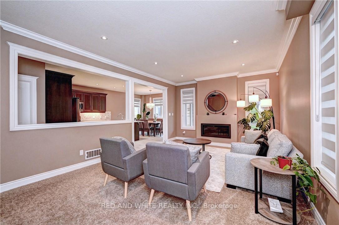 Photo 6 of 220 Ladyslipper Drive, Waterloo — HOMEH