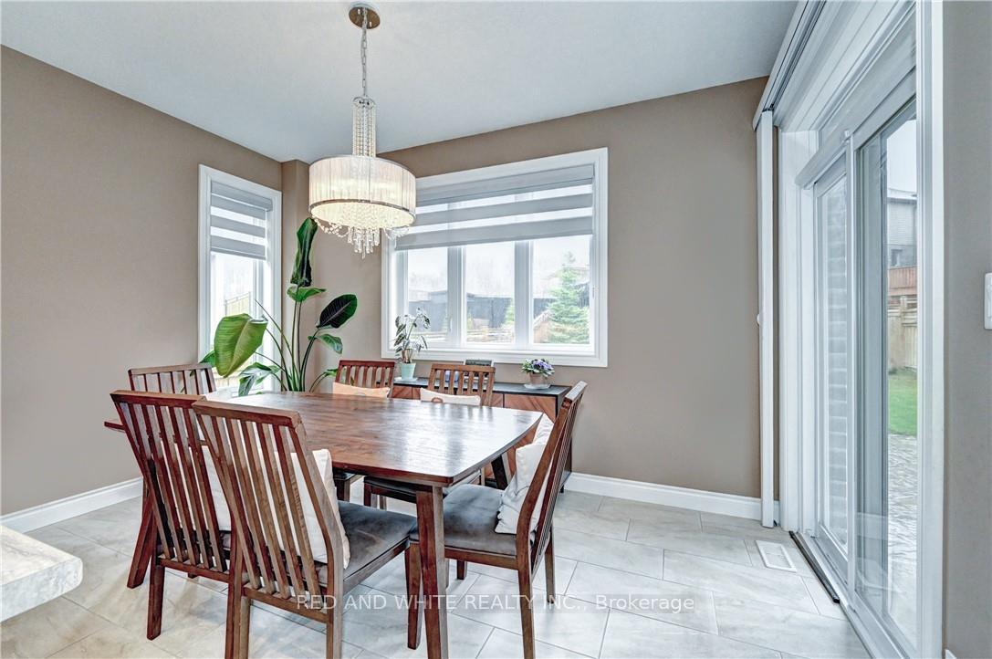 Photo 13 of 220 Ladyslipper Drive, Waterloo — HOMEH